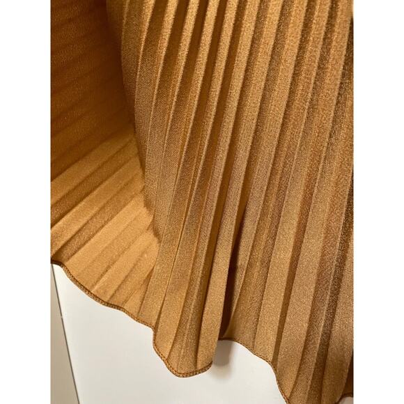 Vintage 1960’s Shimmery Metallic Gold MOD/Cocktail Original Jr. Them NY Dress - Picture 13 of 16